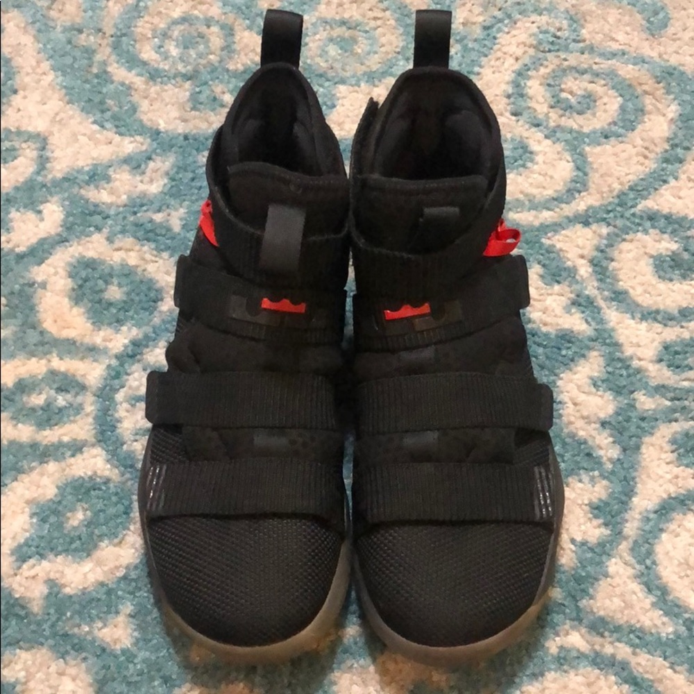 Labron James Nike